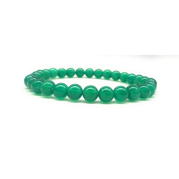 Green Agate Gemstone Beaded Stretch Bracelet - Picture 2 of 3
